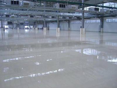 襄陽重型機械廠房車間地坪用什么地面更耐用?